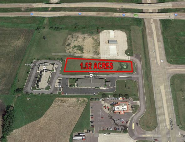Fairmont - Highway 15 Land: 1275 Highway 15 South, Fairmont, MN 56031